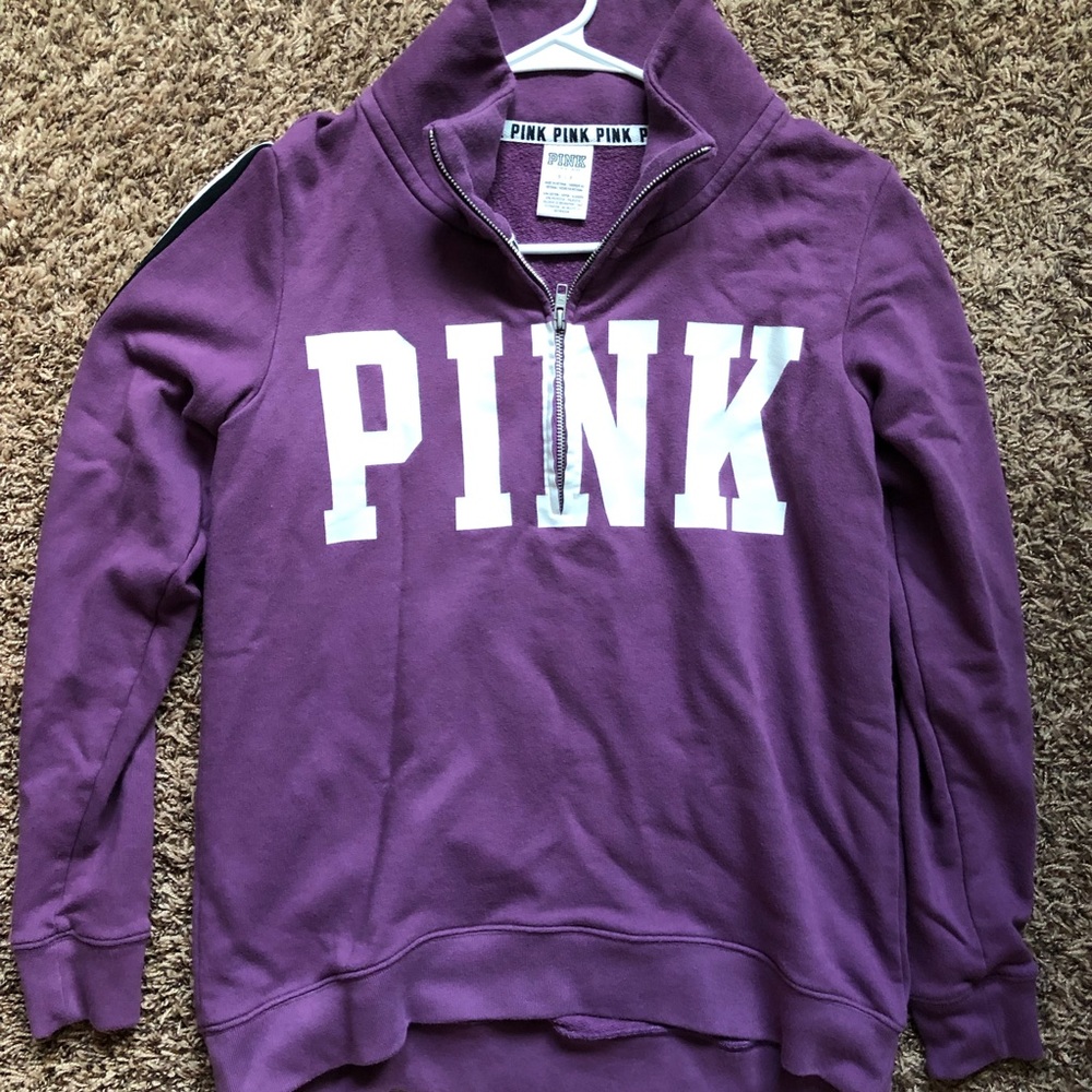 VS PINK pullover